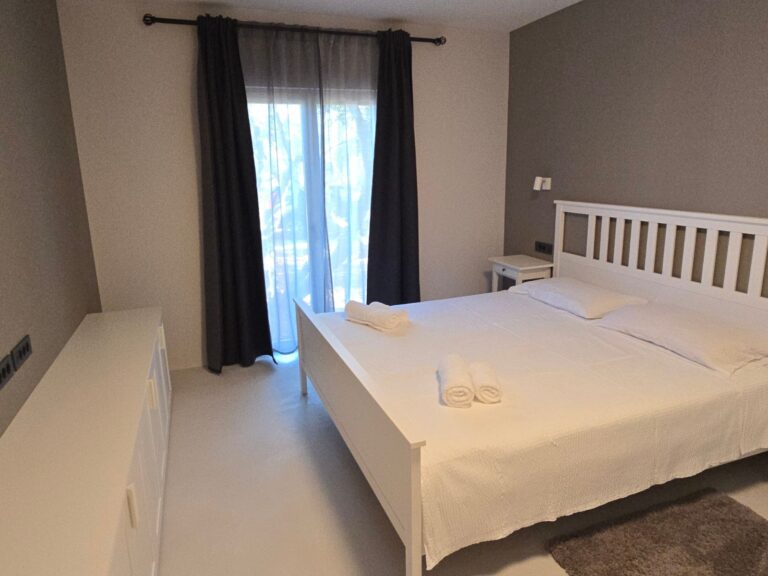 villa-castelana-ground-floor-apartment (9)