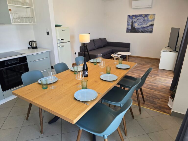 villa-castelana-two-bedroom-apartment (7)