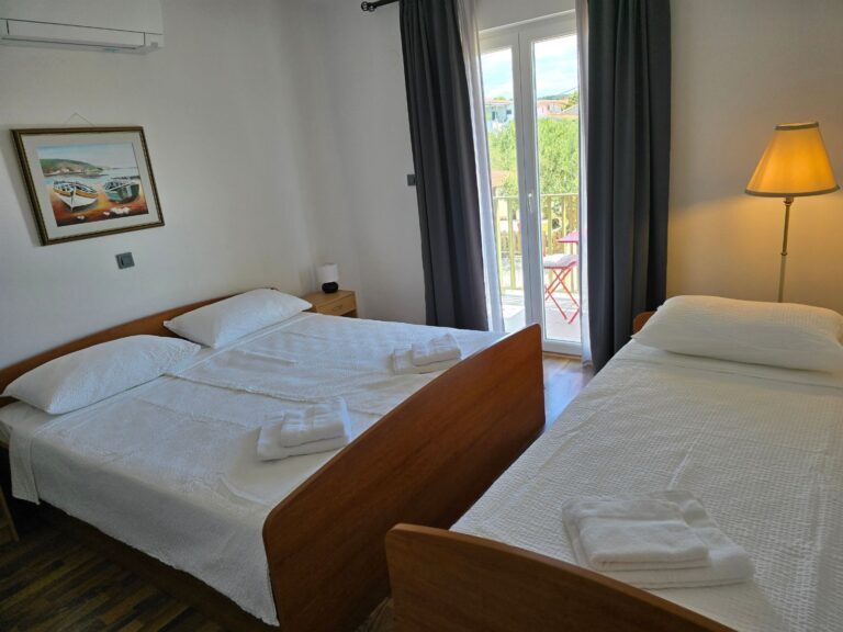 villa-castelana-two-bedroom-apartment