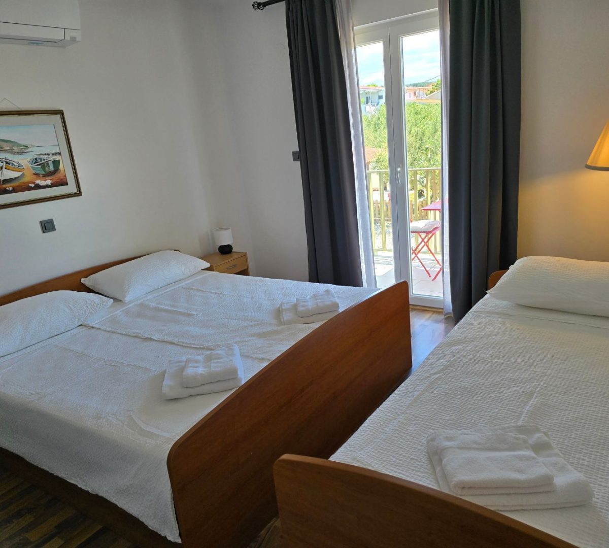 villa-castelana-two-bedroom-apartment